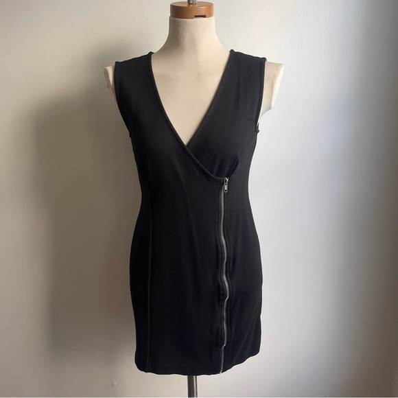 Vivienne Tam Dresses & Skirts - Vivienne Tam Minimalist Black Sleeveless Stretch Zipper Mini Dress Avant Garde 2